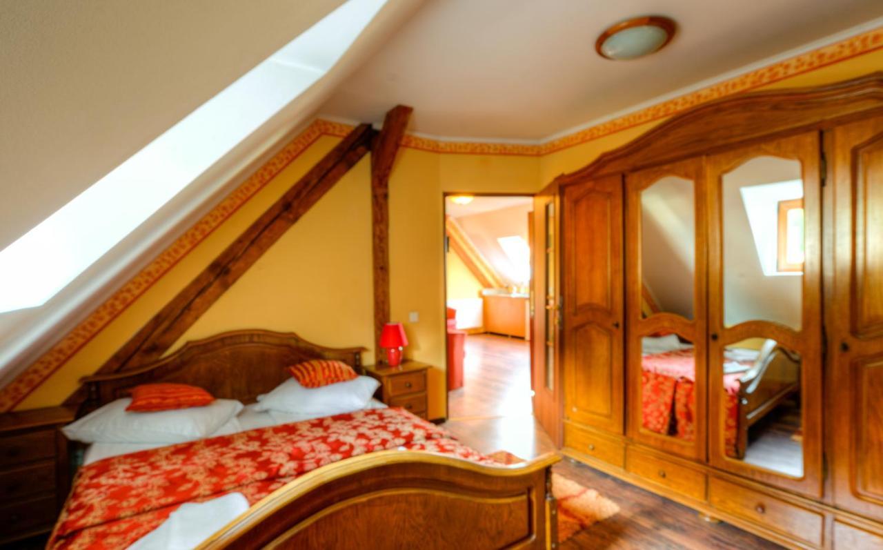 House Of Dragons Apartments Sighişoara Eksteriør billede